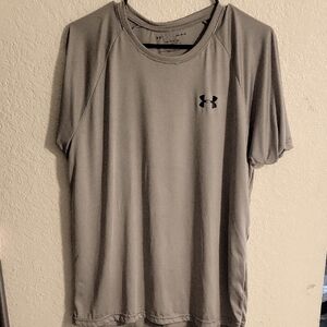 Under Armour Gray Short Sleeve Tee Performance Shirt